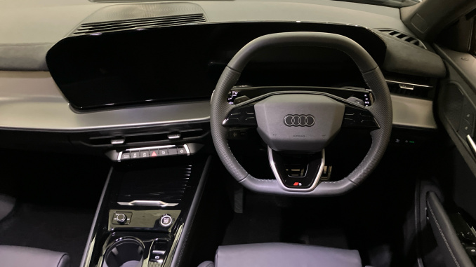 Audi Q3 1.5 TFSI S Line 5dr S Tronic Petrol Estate - Image 9